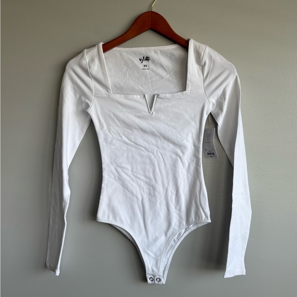 NWT Vylette Long Sleeve Square Neck Notch Bodysuit Solid White Size XSmall